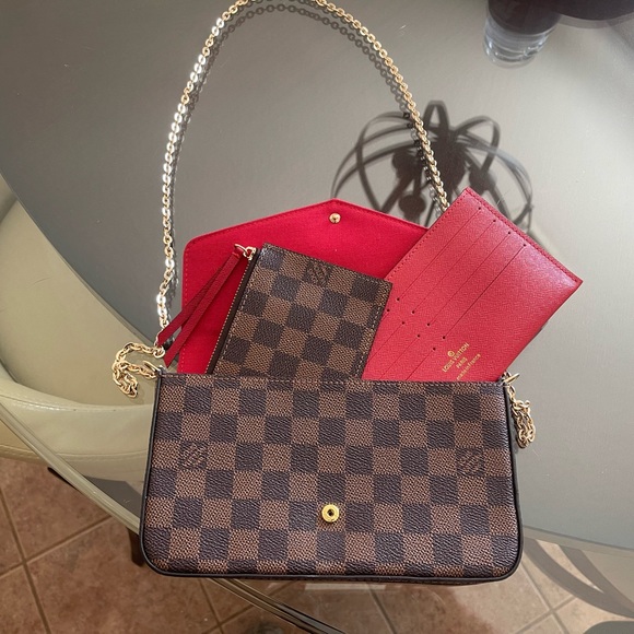 Louis Vuitton Félicie Pochette - Picture 2 of 2